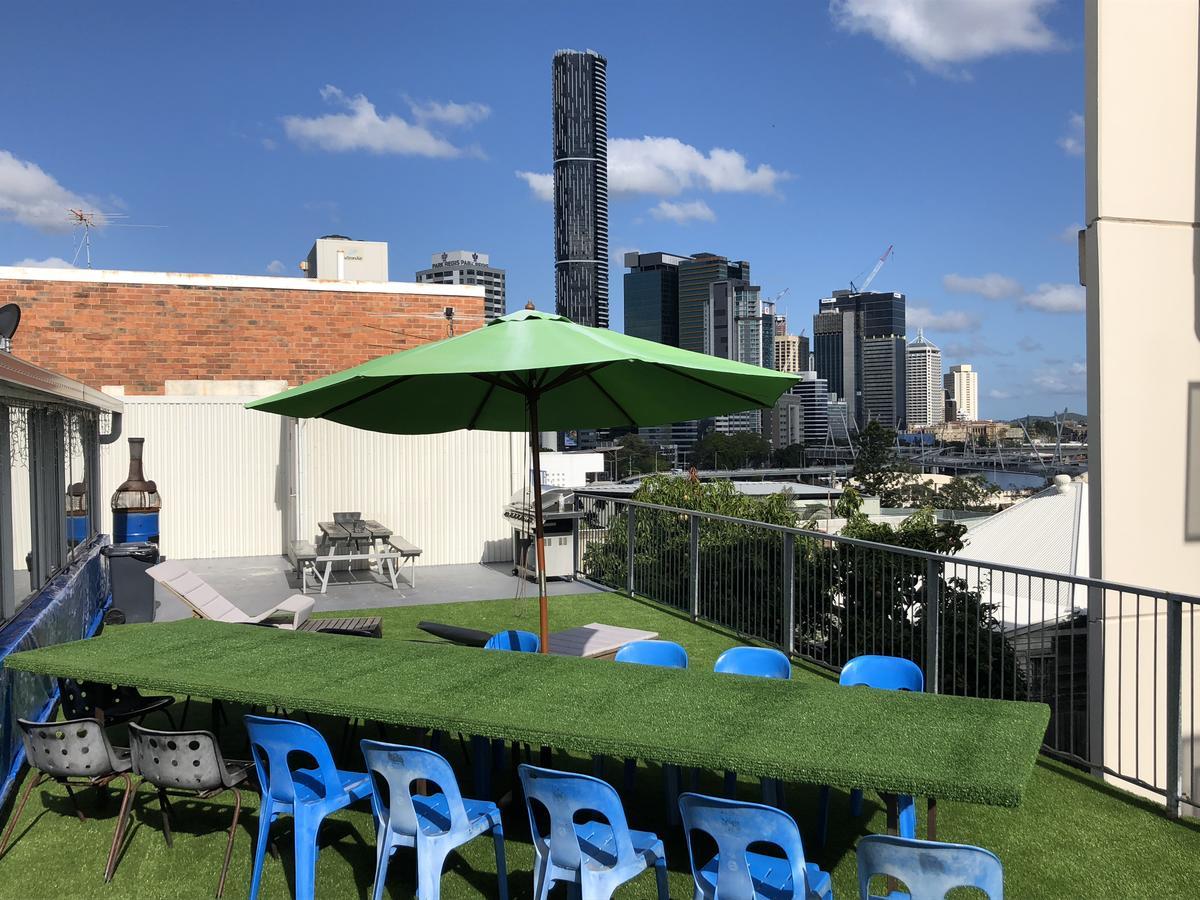 Joe'S Place Backpackers Hostel Brisbane Luaran gambar